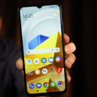 Poco M5